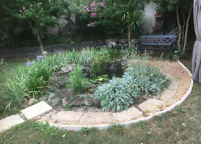 Garden Annexe 2