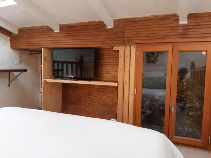Garden Annexe 2