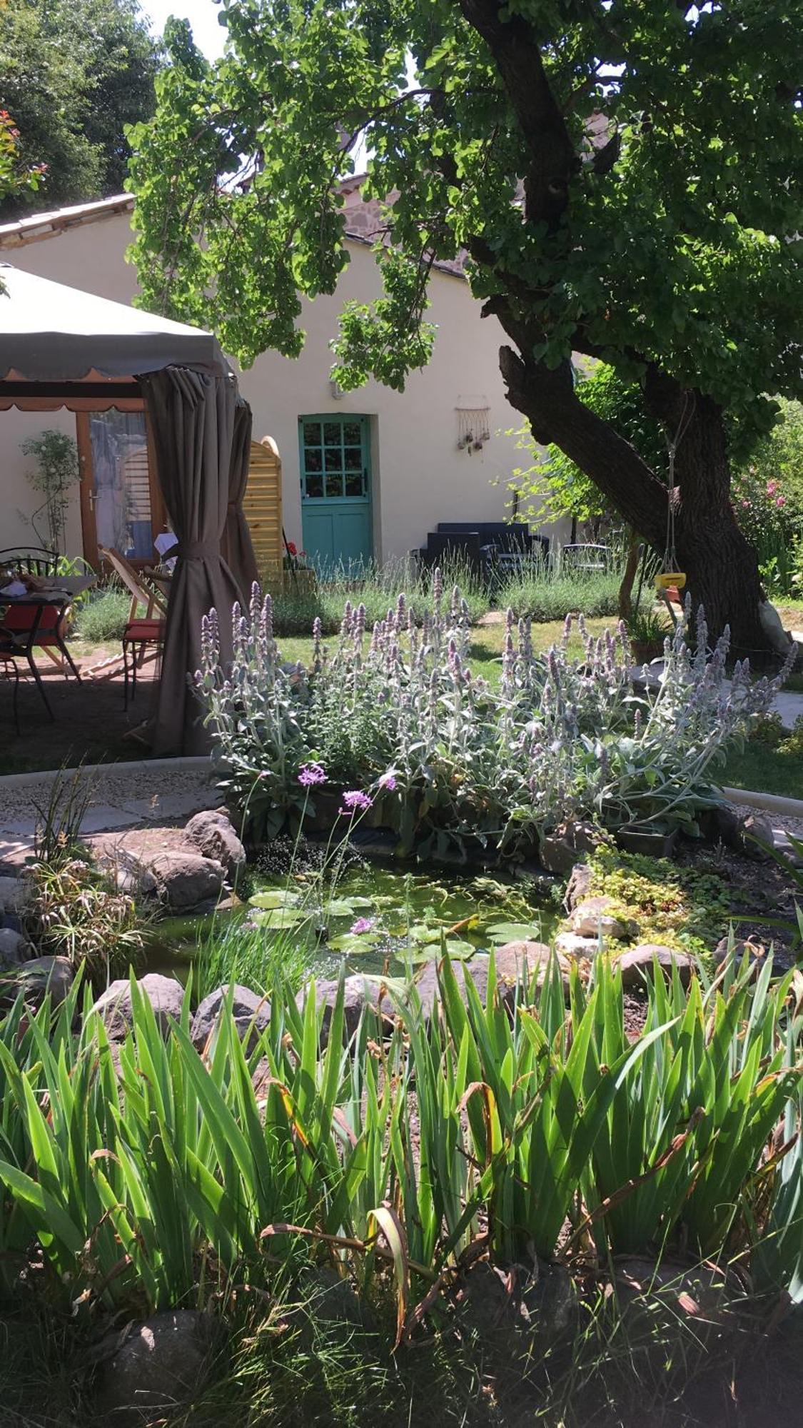 Garden Annexe 2 *